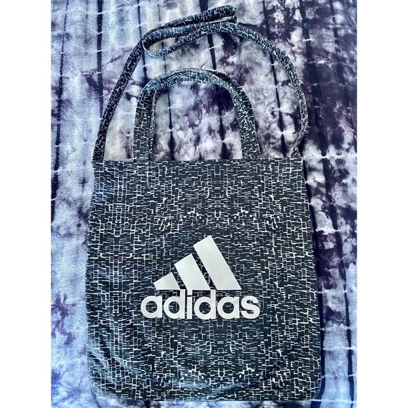 adidas Handbags - Adidas Bag 🥰
